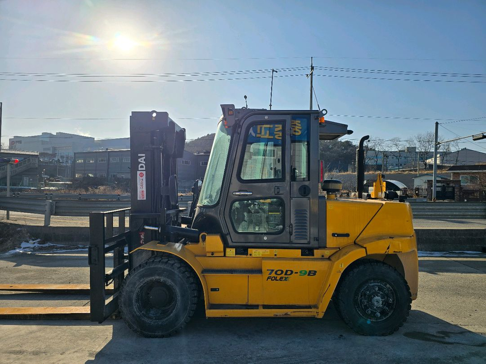 21년식 386시간 사용 특A급 현대 7톤 풀옵션 중고지게차 5900만원(신차대비 45%할인) 판매 이미지