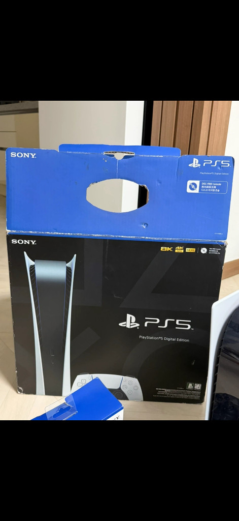 플스5 + 무선컨트롤러 2개--2