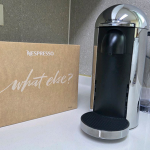 네스프레소 버츄오 크롬 이미지