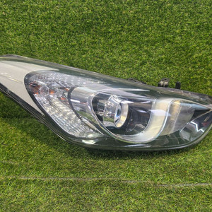 아반떼MD 조수석 일반타입 전조등 라이트 헤드램프 92102-A5 이미지