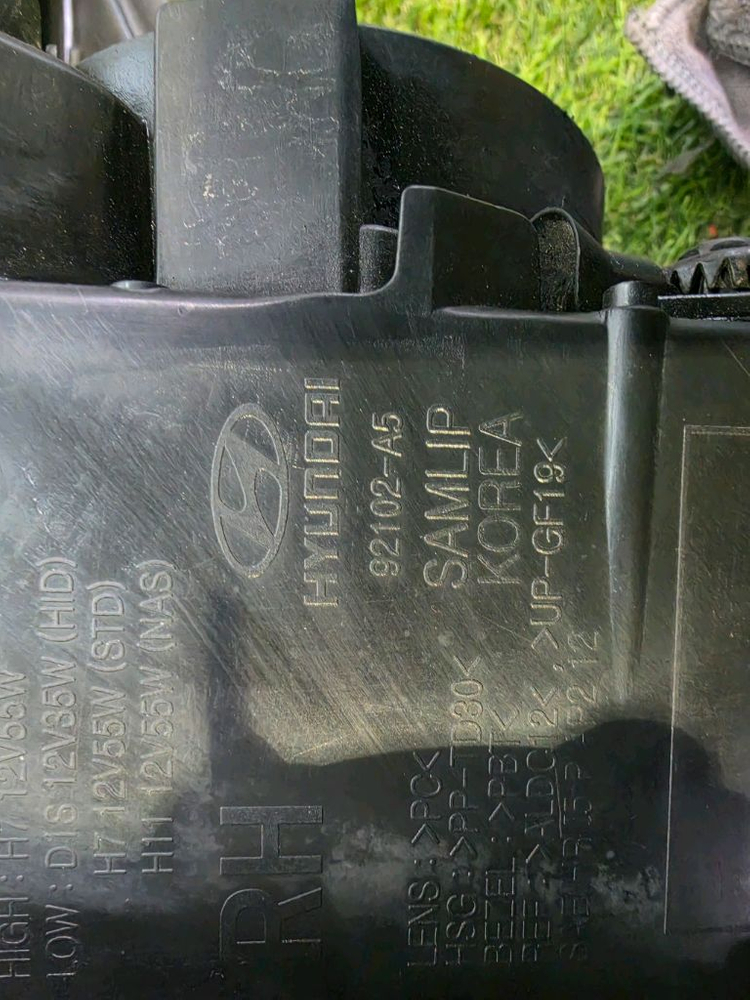 아반떼MD 조수석 일반타입 전조등 라이트 헤드램프 92102-A5 이미지