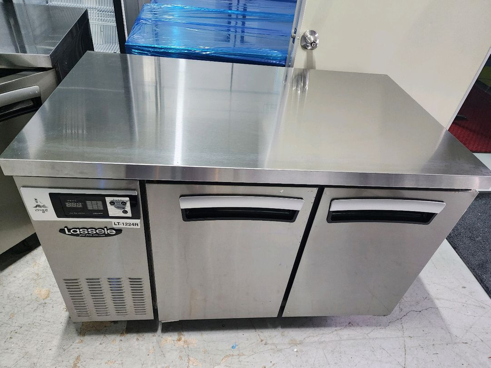 라세르 1200테이블 냉장고 간냉식 판매 합니다 이미지