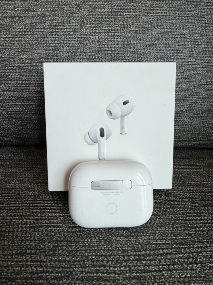 에어팟 프로 2세대 8핀--2