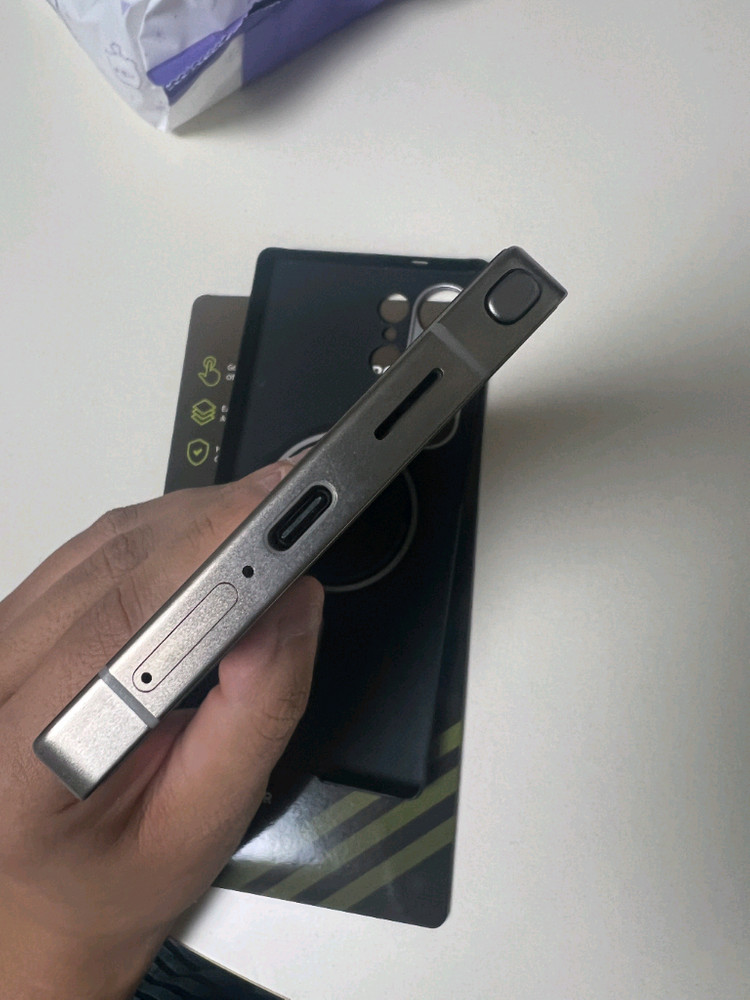 갤럭시s25울트라 S급 삼케플 양도 가능--2