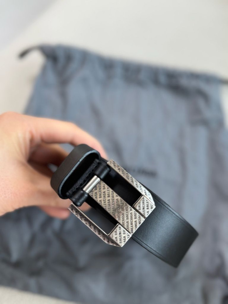 발렌시아가 벨트 이미지