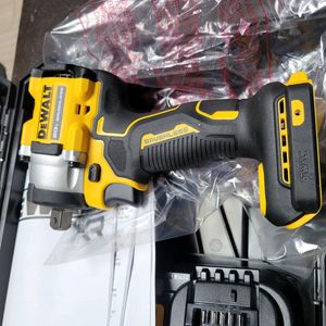 디월트 임팩렌치 922본체