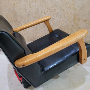 미용의자 상부 이미지