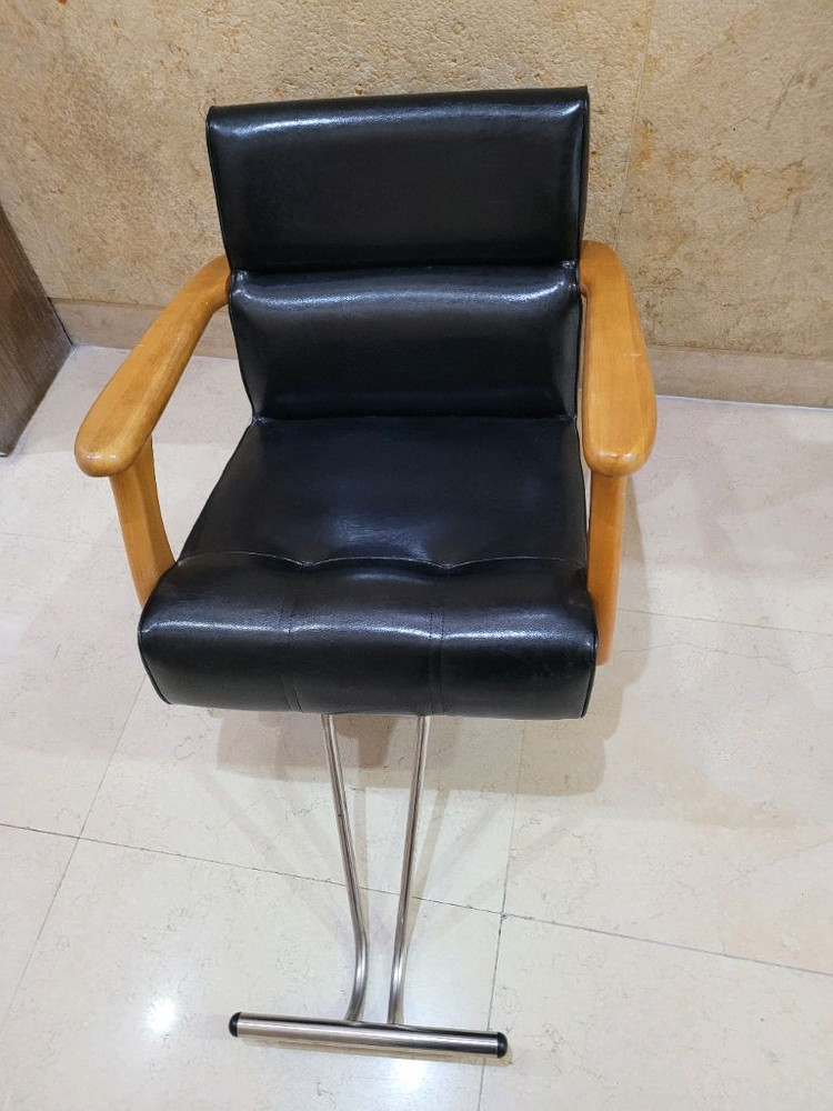 미용의자 상부 이미지