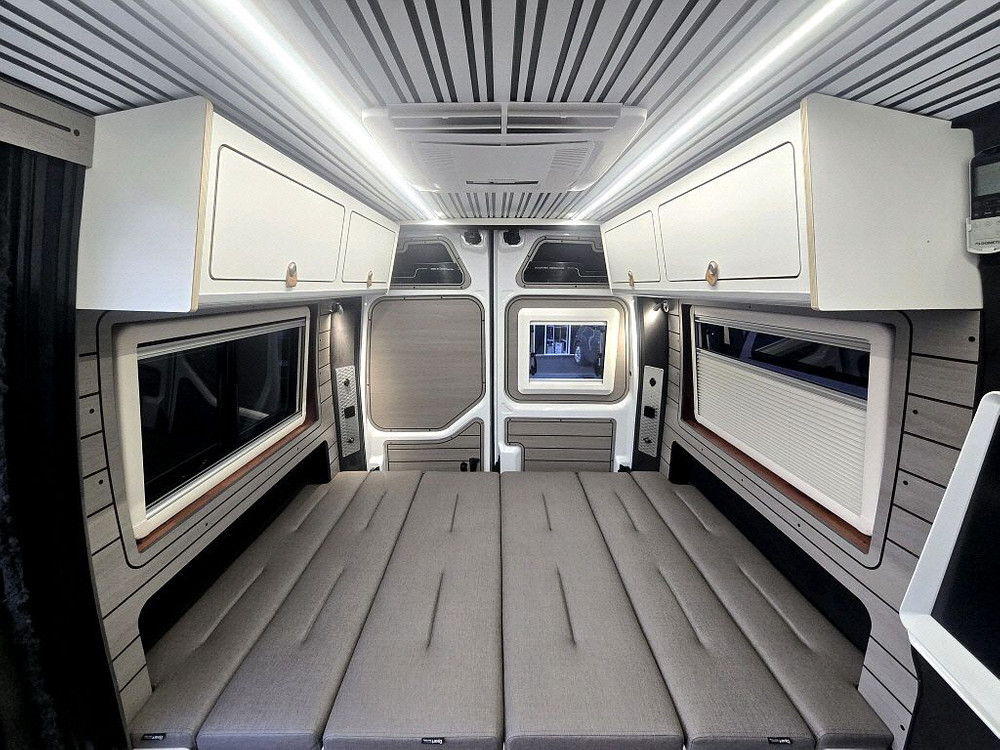 24년 뉴마스터3인승캠핑카(준신규,2만km)-전액할부됨 이미지