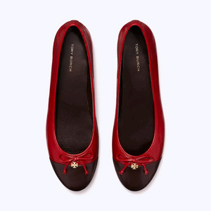 (일반택배포함)토리버치 캡토 플랫슈즈 37-240 사용감있지만 전체적으로 봐줄만하고 이염없어요 이미지