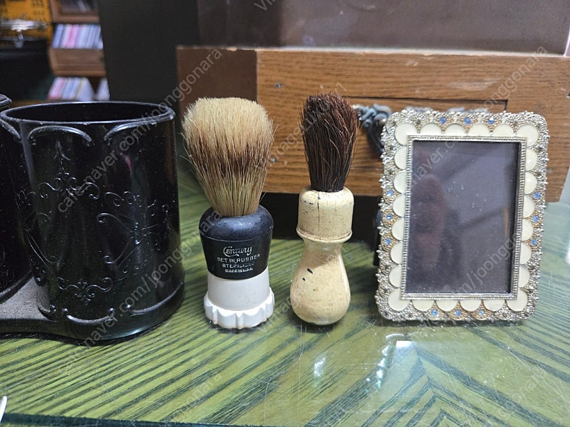 빈티지 엔틱 근대사 황동 이발장 소독장 이발기구일체 이미지