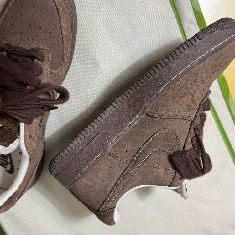 W) 나이키 에어 포스 107 카카오 와우 샌드드리프트 235 사이즈--5