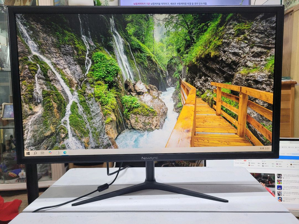 Newsync (B284K UHD HDR) UHD 28인치 모니터--1