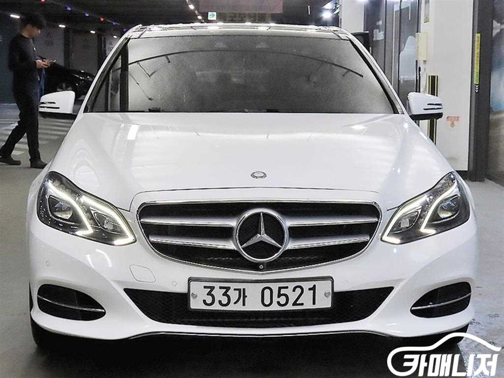 [벤츠]E-클래스 W212 E300 4MATIC 아방가르드 #3월급매 이미지