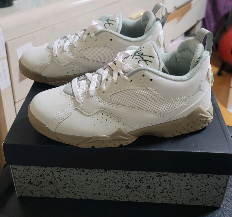 새상품 나이키 에어조던 265--2