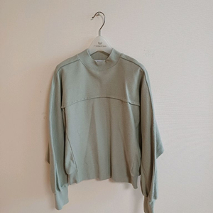 미착용 MOHAN 모한 스웻셔츠 판매합니다 이미지