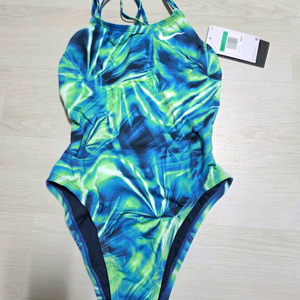 나이키 솔라라이즈 스파이더백30