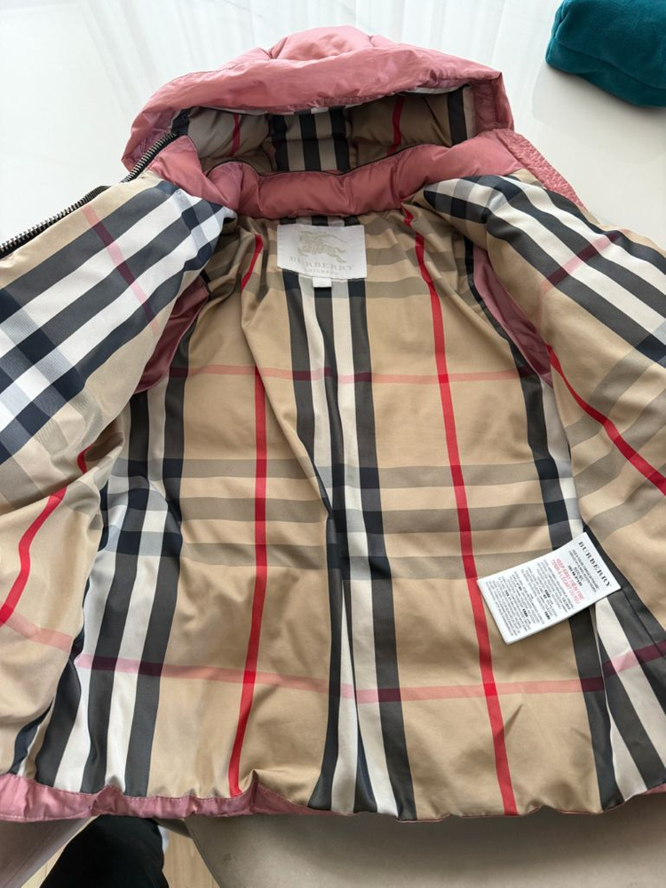 버버리 키즈 패딩 10y 이미지