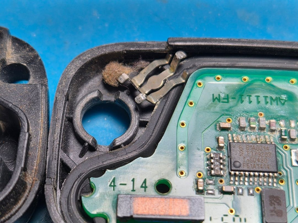 르노 SM3 2011 세탁기 침수 스마트키 2개, 무반응 상태 수리 복구 작업 이미지