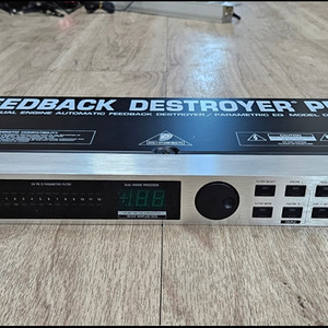 베링거(Behringer) DSP1100P 중고 피드백 제거기 이미지
