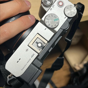 A7C 실버 미러리스 카메라 바디