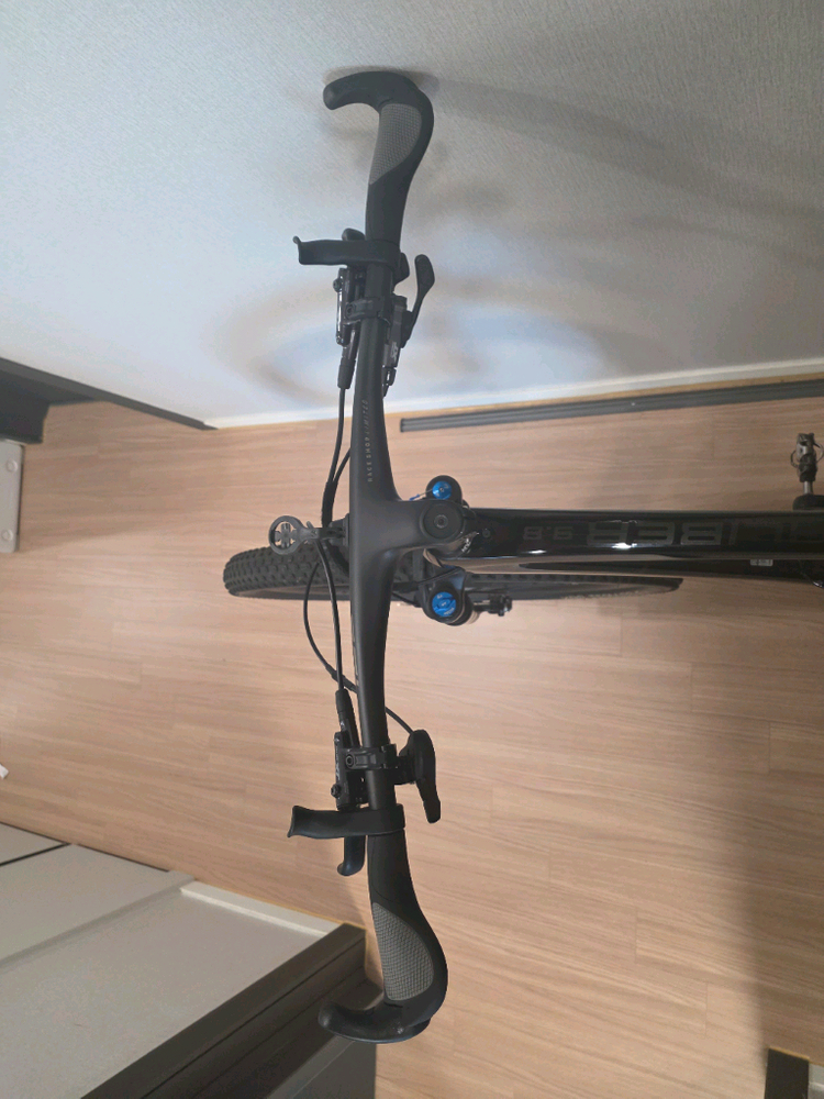 트렉 프로칼리버 9.8 MTB 자전거 팝니다. M사이즈--1