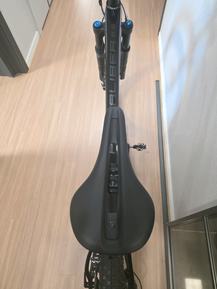 트렉 프로칼리버 9.8 MTB 자전거 팝니다. M사이즈--3