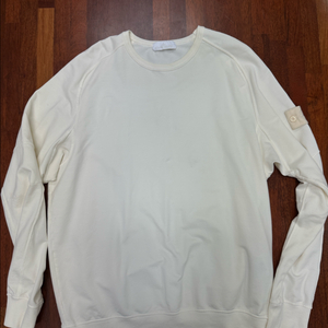 스톤아일랜드 맨투맨 아이보리 L