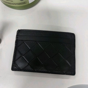 보테가베네타 인트레치아토 카드지갑 이미지