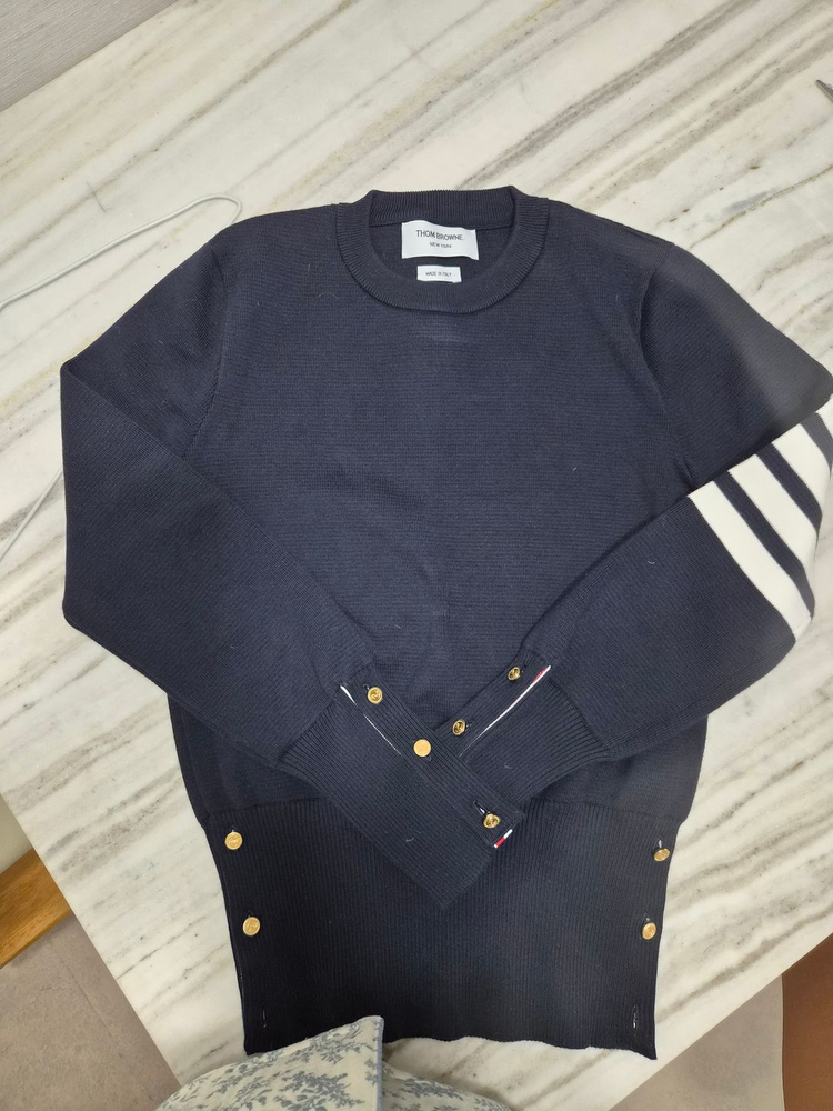 실착0번) 톰브라운 네이비 밀라노 스티치 여성니트 42사이즈--0