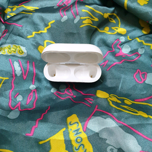 에어팟 프로 1세대 맥세이프 본체 (택배비포함)