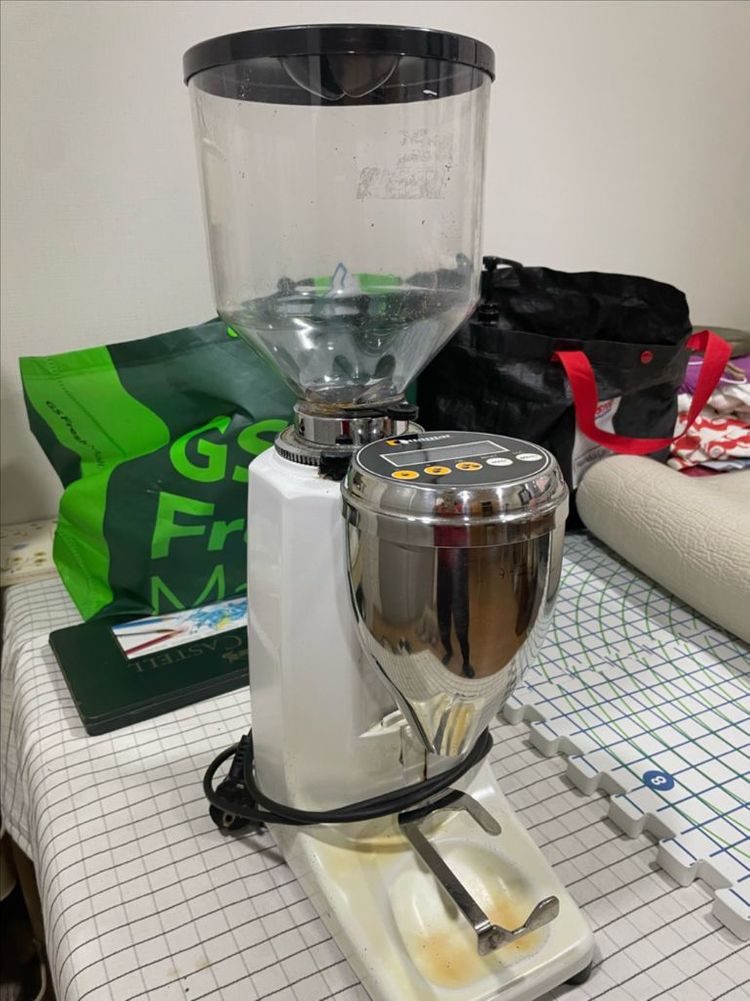 쿼마 m70e 커피원두 그라인더 이미지