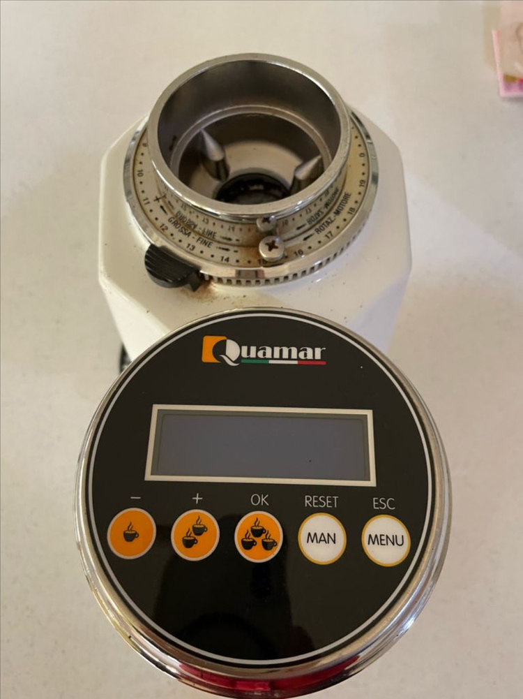 쿼마 m70e 커피원두 그라인더 이미지