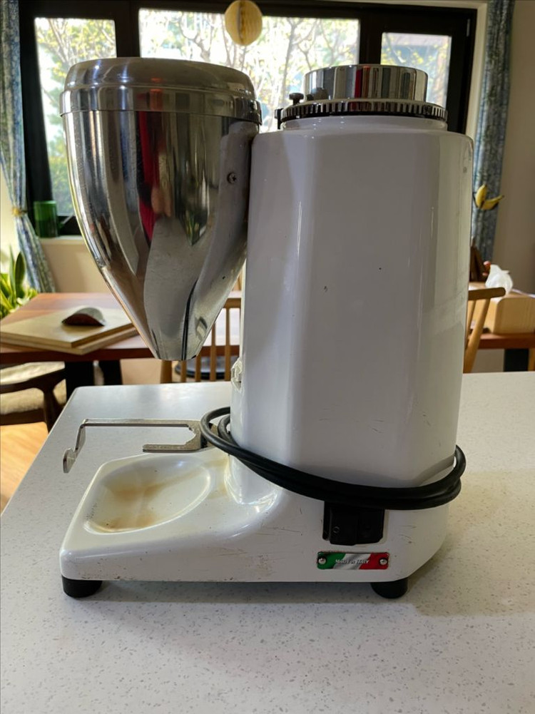 쿼마 m70e 커피원두 그라인더 이미지