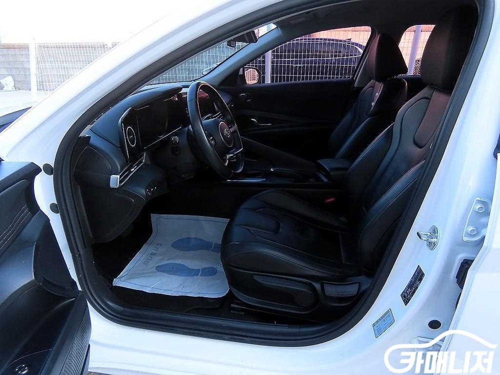 [현대]아반떼 (CN7) 1.6 모던 #3월급매 이미지