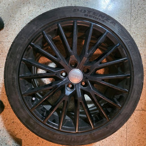 아우디TT MK3 로드스터 18인치 순정 휠타이어 세트 이미지