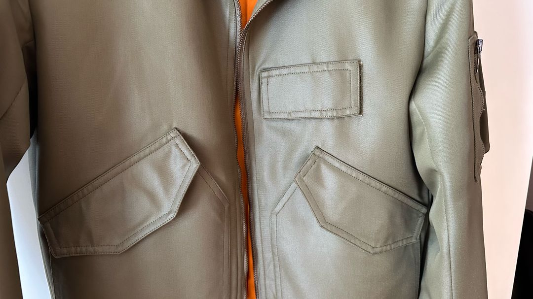 디올옴므 DIOR HOMME 메인컬렉션 역대급디자인마원 MA1 자켓 점퍼 새상품급 항공점퍼 블루종 탑건자켓항공플라이--3