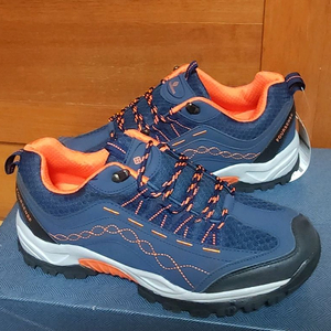 트레킹화 새상품 270 운동화 등산화 이미지