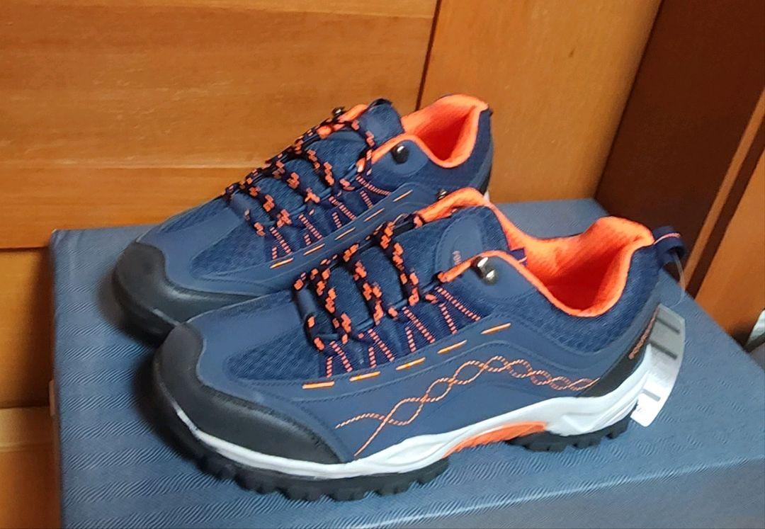 트레킹화 새상품 270 운동화 등산화 이미지