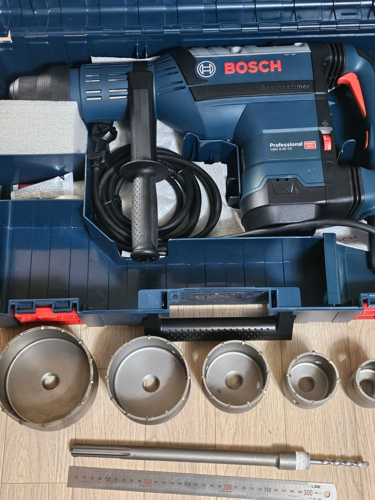 보쉬 해머드릴 PRO GBH8-45 DV & 비트포함 이미지