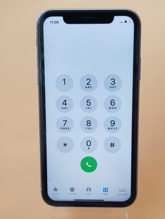 아이폰11 128G 퍼플(A2221) 효율100% 무잔상 판매합니다--4