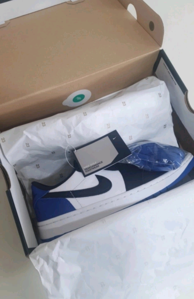 나이키 새재품 골프화 조던1로우 로얄 판매해요--4