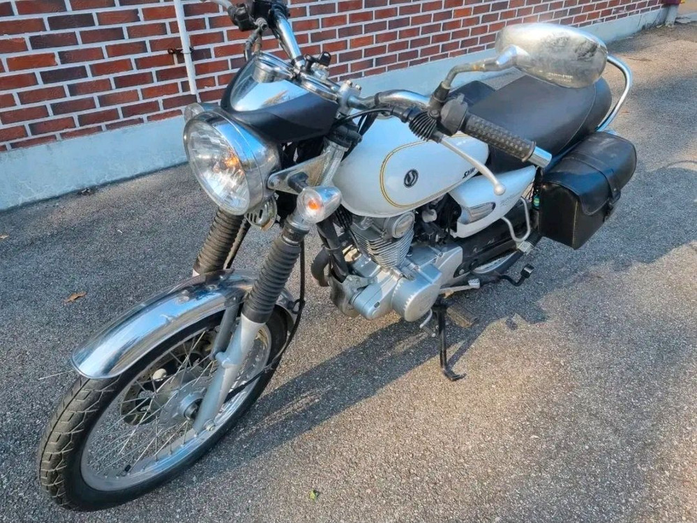 울프125 sym 2388km 순정상태 a급 그리폰 cg125--1