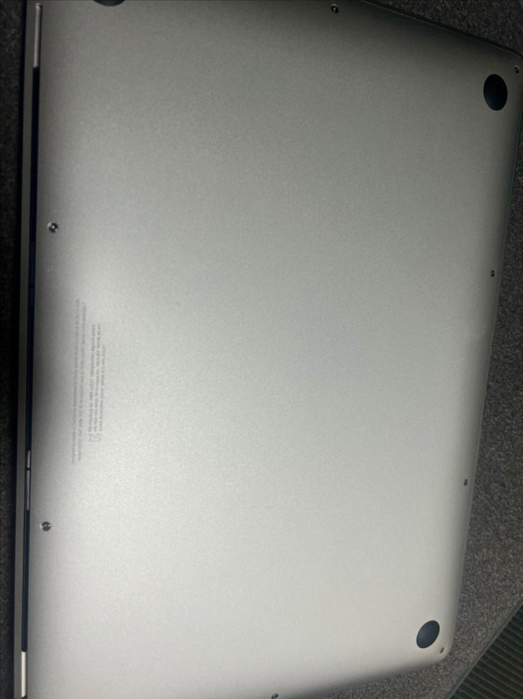 맥북에어 M1칩 8GB/256GB A급--9