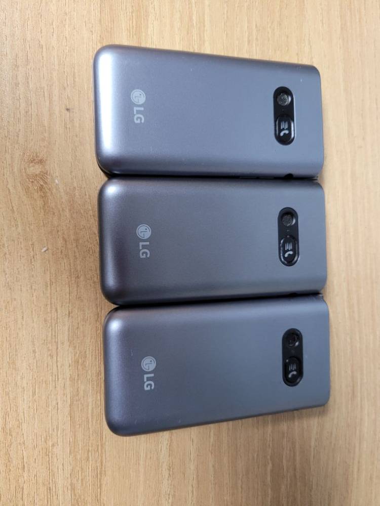 LG Y120 공신폰 최신폴더폰 A-급 싸게판매합니다--1