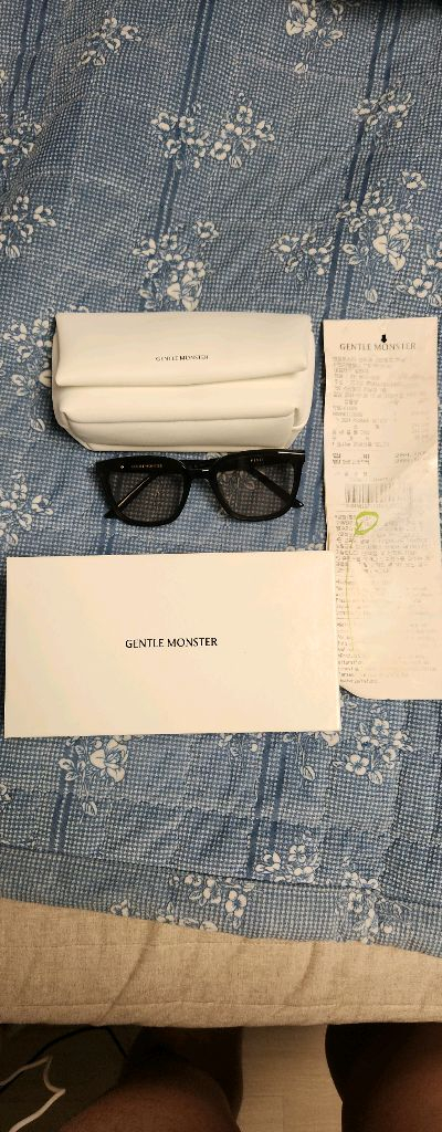 젠틀몬스터 PINO 01(BR) 블랙 뿔테 선글라스 이미지