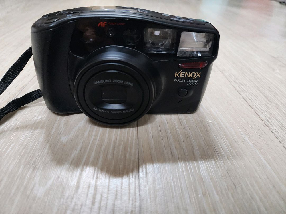 삼성케녹스 필름 카메라 팝니다.--1