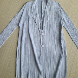 플리츠플리즈 이세이 미야케 자켓