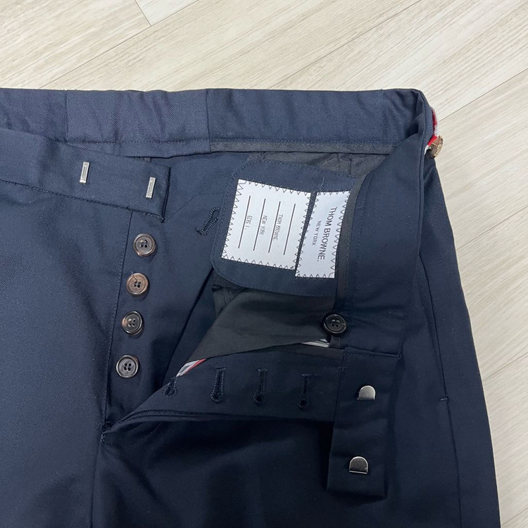 [풀세트/컨디션 최상] 톰브라운 정장 셋업 네이비 자켓+셔츠+슬랙스+반바지 / 여의도 수선 / 명품드라이 완료 이미지