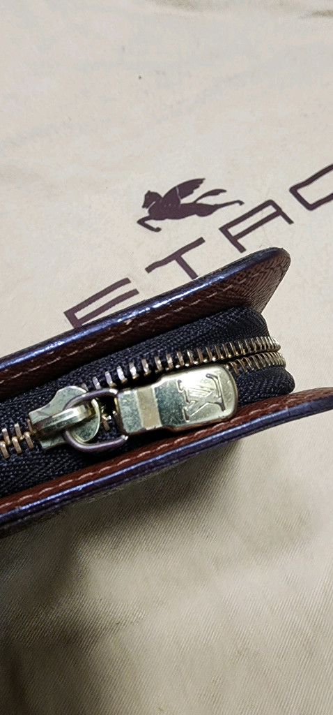 루이비통 집어라운드 장지갑--3